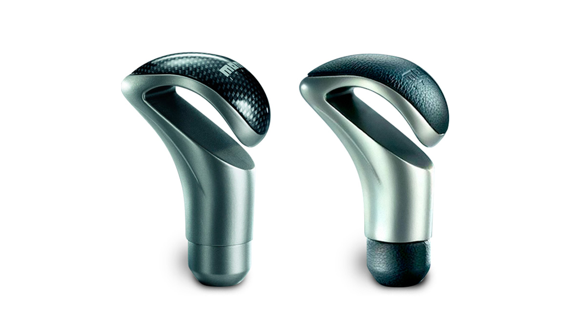 MOMO F16-Evo gear shift knobs in carbon fibre and leather
