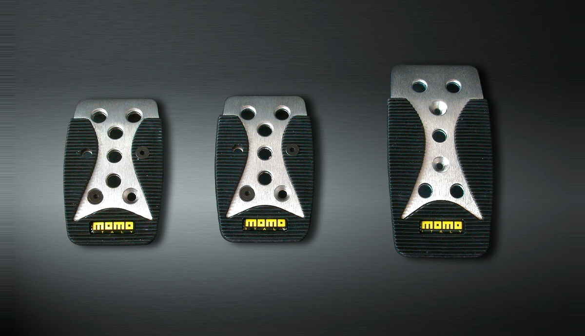 MOMO Grand Prix anodized aluminium racing pedals
